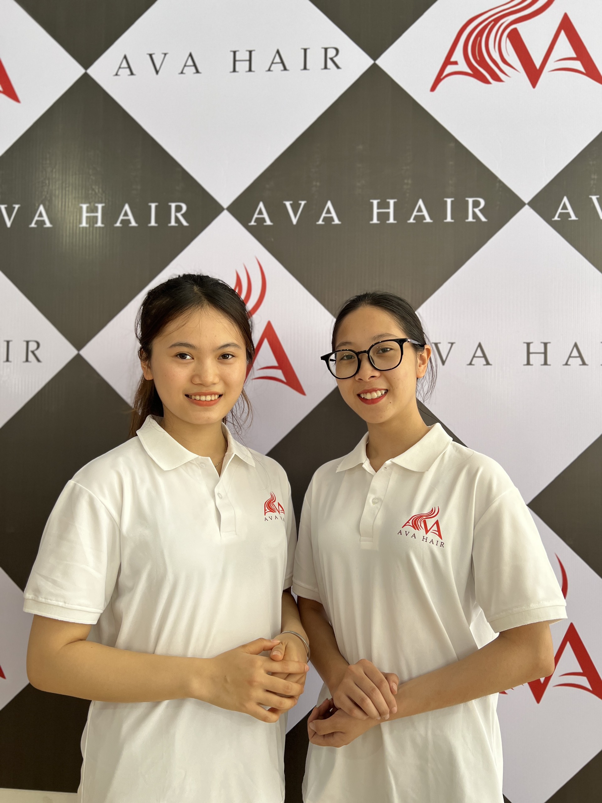 About Avahair