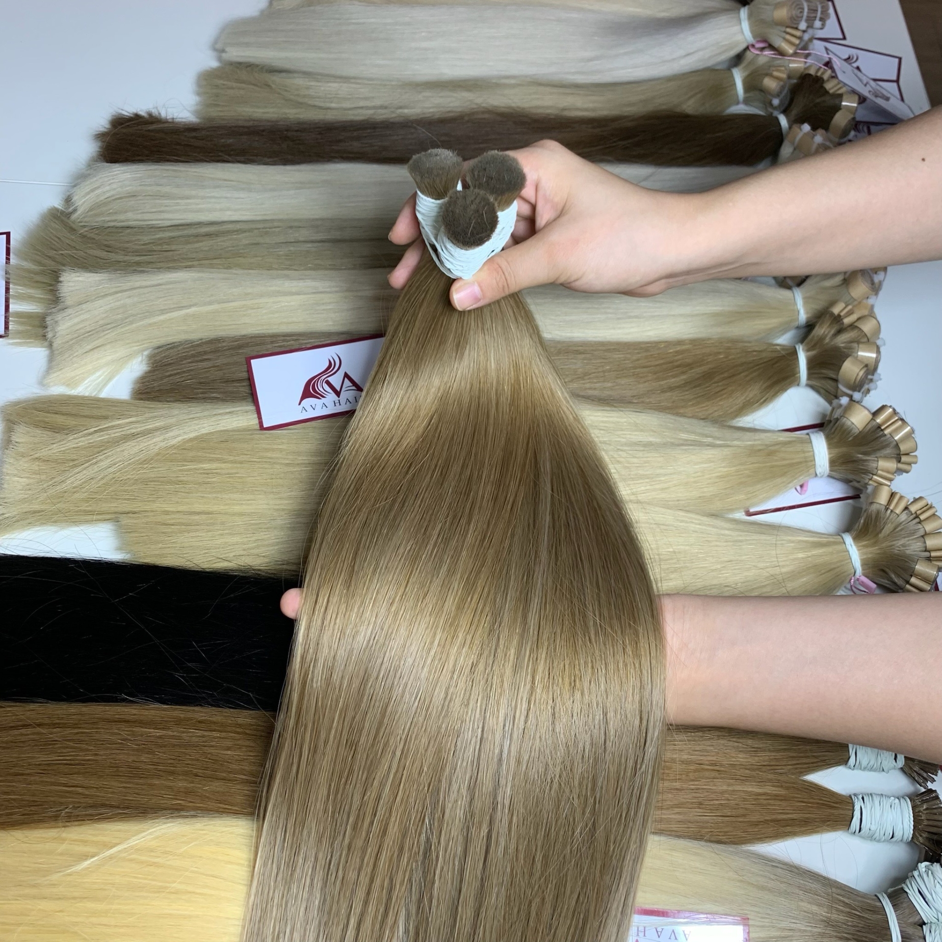 AVAHAIR LUXURY BULK HAIR VIETNAMESE HUMAN HAIR LONG HAIR COLOR #8 BULK HAIR EXTENSIONS FOR WOMEN