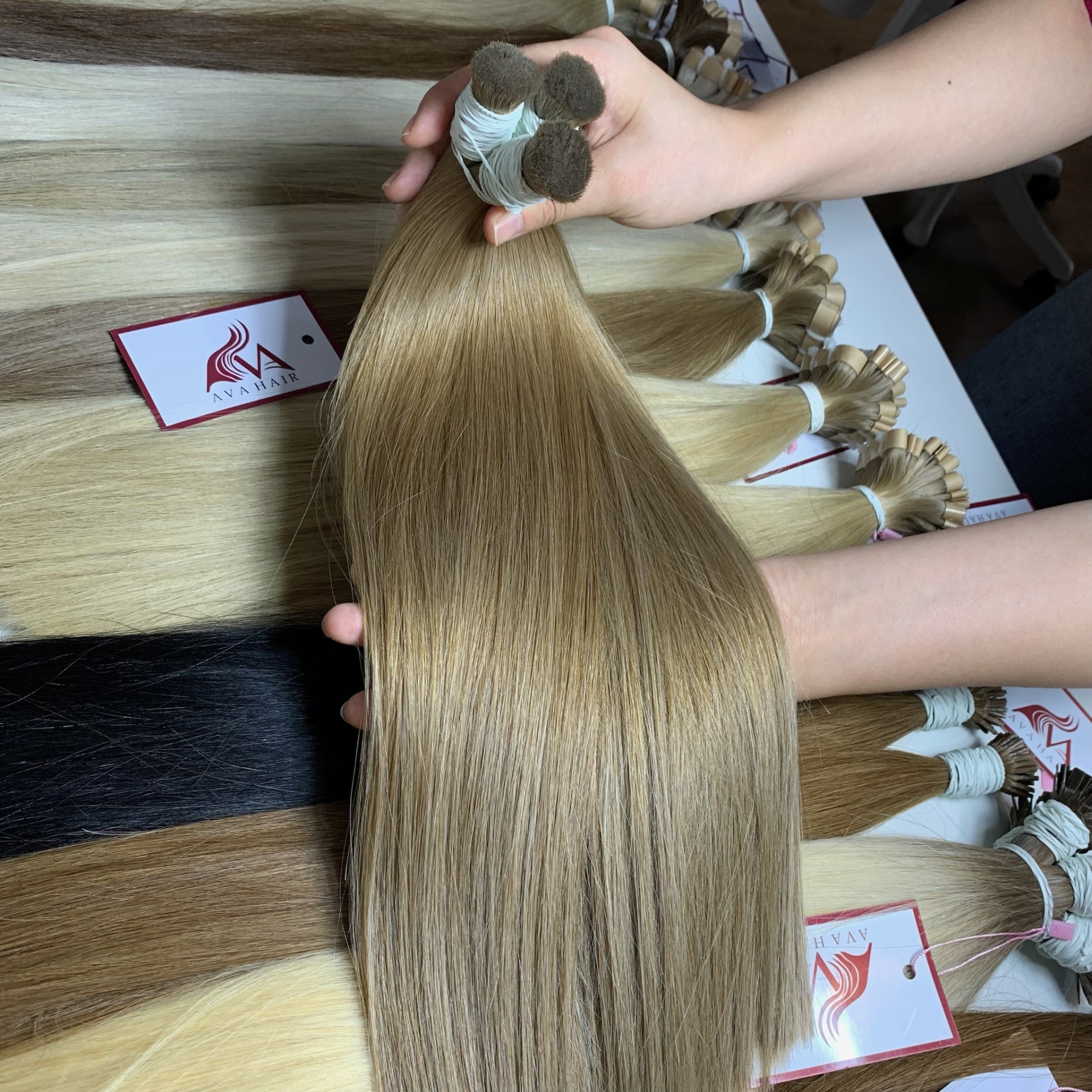 AVAHAIR LUXURY BULK HAIR VIETNAMESE HUMAN HAIR LONG HAIR COLOR #8 BULK HAIR EXTENSIONS FOR WOMEN