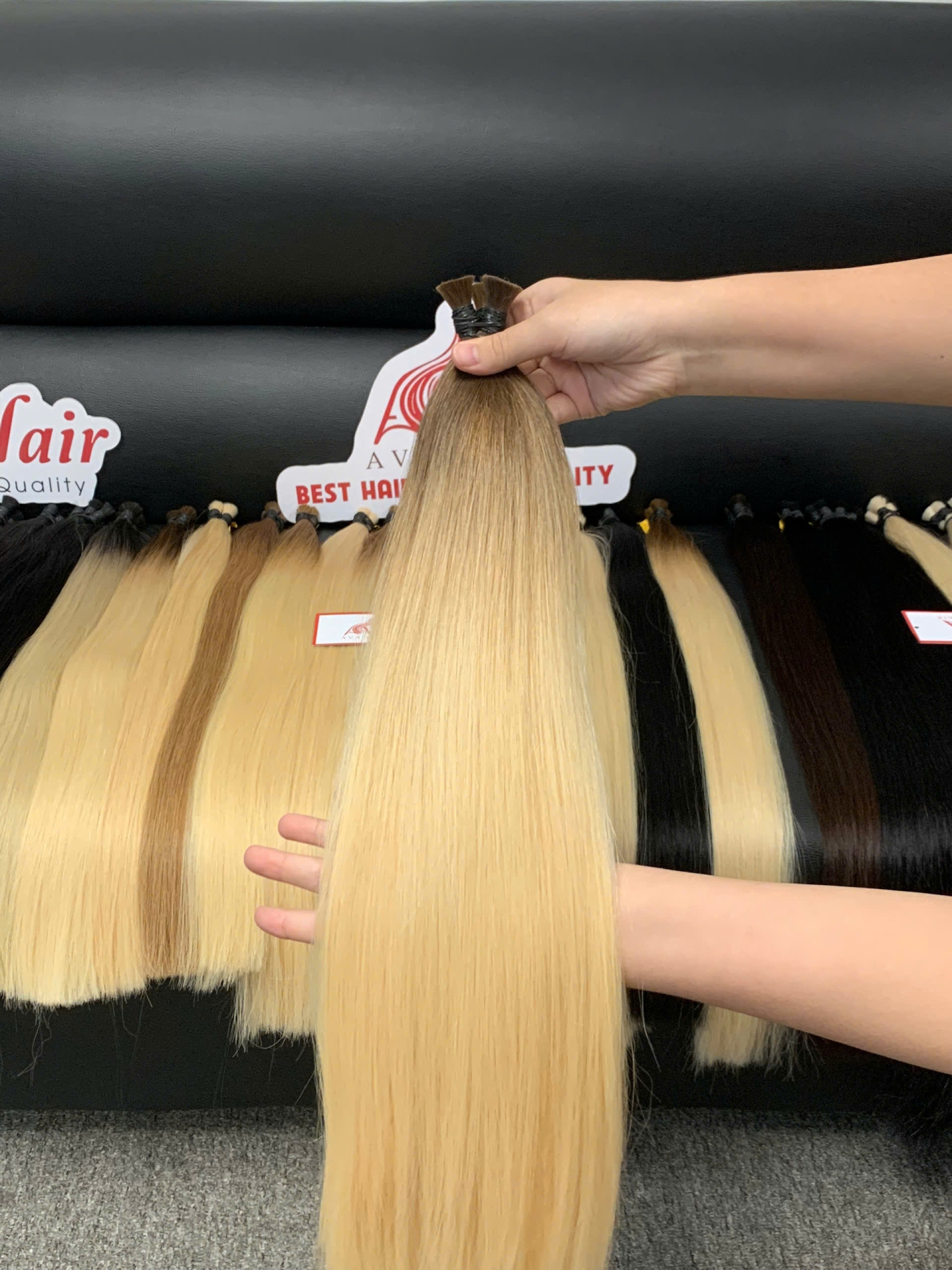 AVA HAIR - COLOR OMBRE #6/#60 - VIETNAMESE LUXURY BULK HAIR EXTENSION