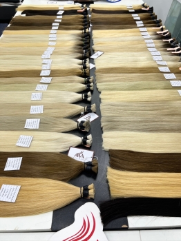 TOP QUALITY BULK HAIR EXTENSIONS – FULL COLOR OPTIONS